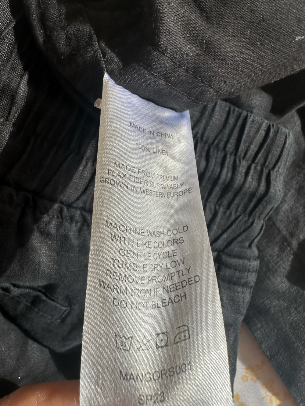 Quince Black Men's Relaxed Drawstring Joggers - Picture 8 of 8